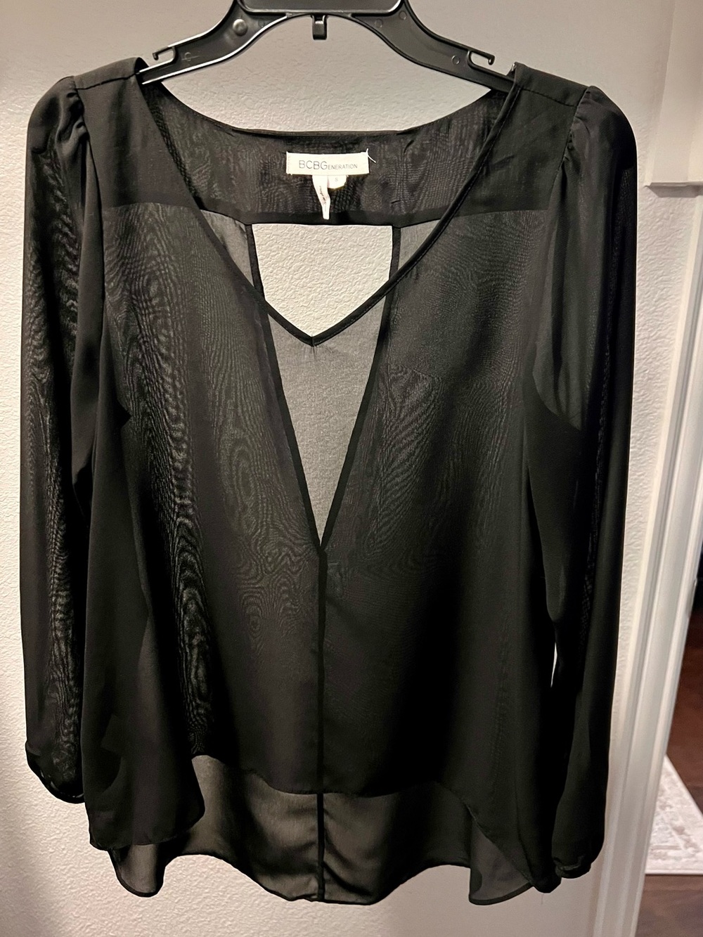 BCBGeneration Black Sheer V-Neck Long Sleeve Blouse